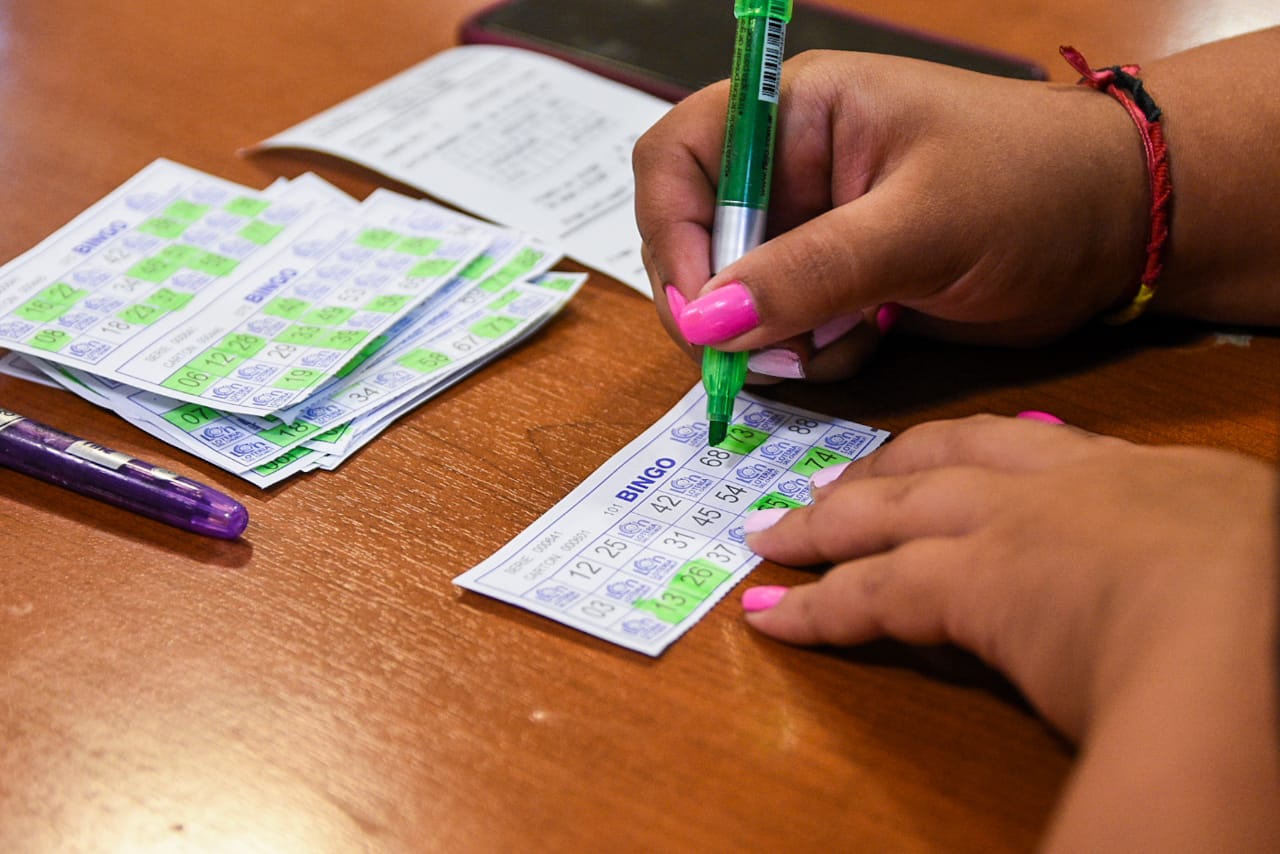 FIN DE SEMANA EN EL BINGO MUNICIPAL