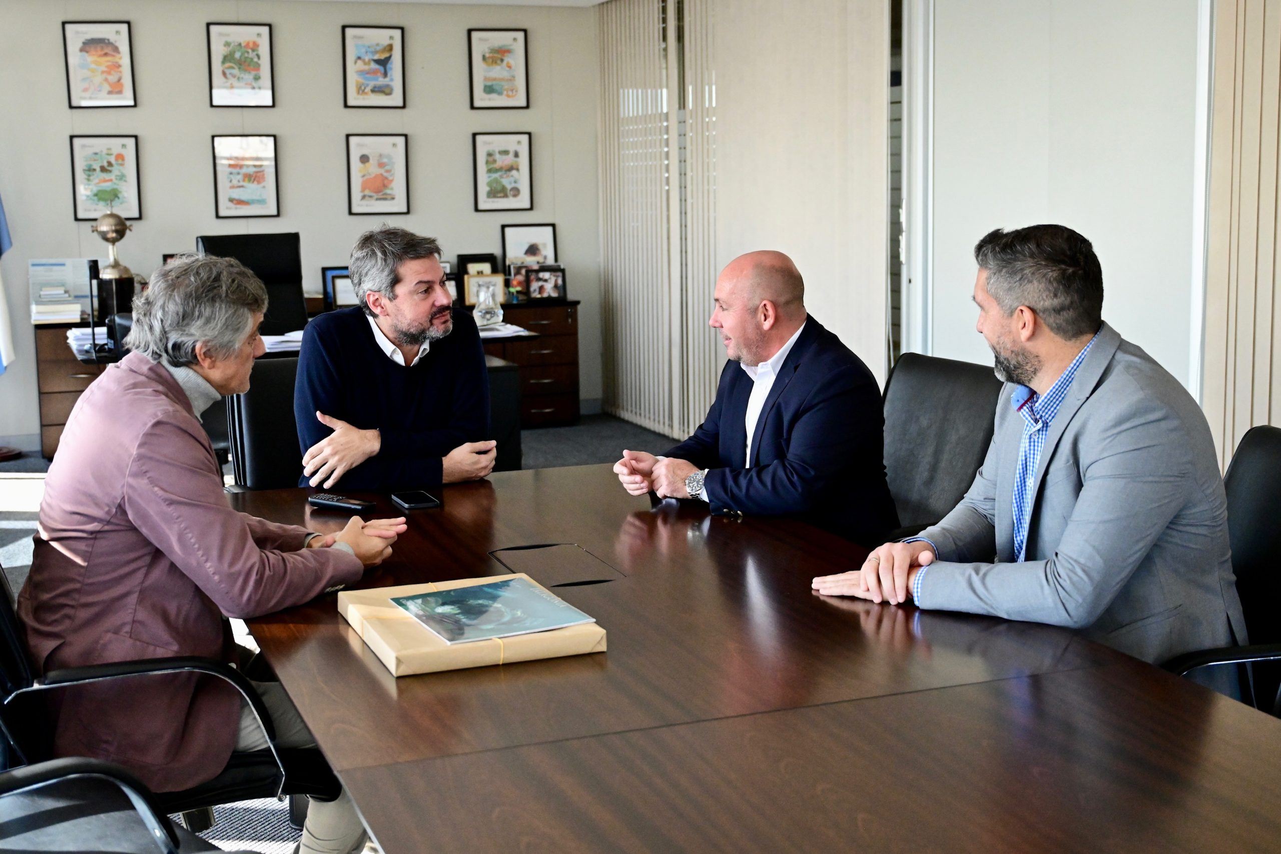 SASTRE SE REUNIÓ CON LAMMENS PARA ANALIZAR LA ÚLTIMA TEMPORADA DE CRUCEROS EN PUERTO MADRYN, QUE MARCÓ UN RÉCORD HISTÓRICO
