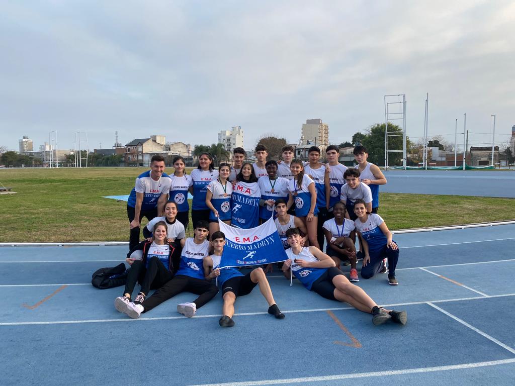NOTABLE ACTUACIÓN DE LA ESCUELA MADRYNENSE DE ATLETISMO EN EL NACIONAL U18 DE ENTRE RÍOS