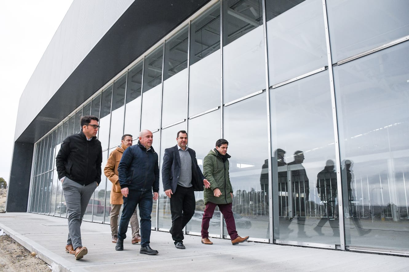 EL INTENDENTE RECORRIÓ LA NUEVA CONCESIONARIA QUE TOYOTA ESTÁ CONSTRUYENDO EN PUERTO MADRYN