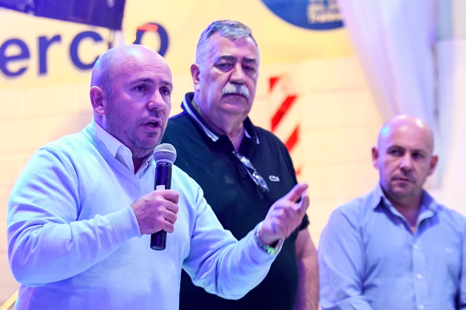 EL VICEGOBERNADOR Y EL INTENDENTE, PRESENTES EN LA CELEBRACIÓN DE LUZ Y FUERZA