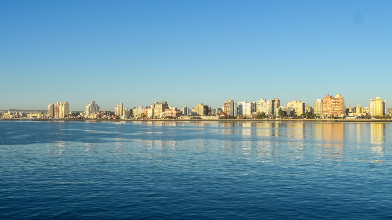 PUERTO MADRYN SE CONSOLIDA COMO DESTINO TURÍSTICO: ES UNA DE LAS CIUDADES MÁS BUSCADAS PARA VACACIONAR