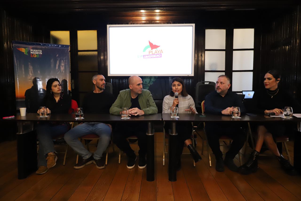 LOS JUEGOS NACIONALES DE PLAYA POR LA DIVERSIDAD SE PRESENTARON EN BUENOS AIRES