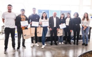 SASTRE LE ENTREGÓ CERTIFICADOS A ALUMNOS QUE REALIZARON SUS PRÁCTICAS PROFESIONALIZANTES EN LA SECRETARÍA DE TURISMO