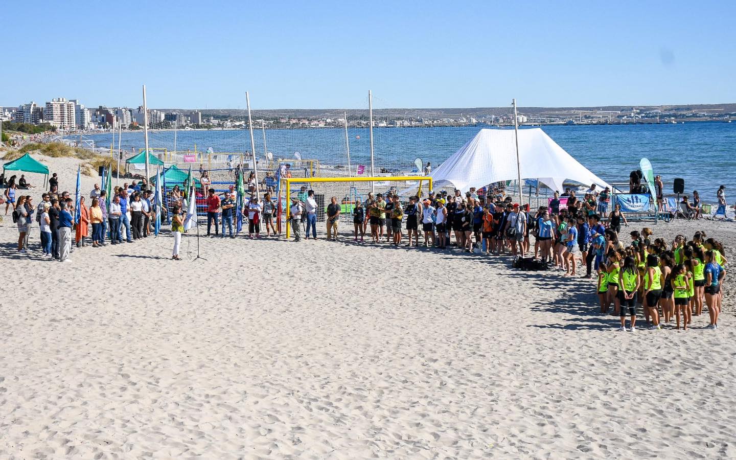 EL INTENDENTE DIO DETALLES SOBRE LAS ACTIVIDADES DEPORTIVAS QUE YA ESTÁN CONFIRMADAS PARA LA TEMPORADA DE VERANO EN PUERTO MADRYN