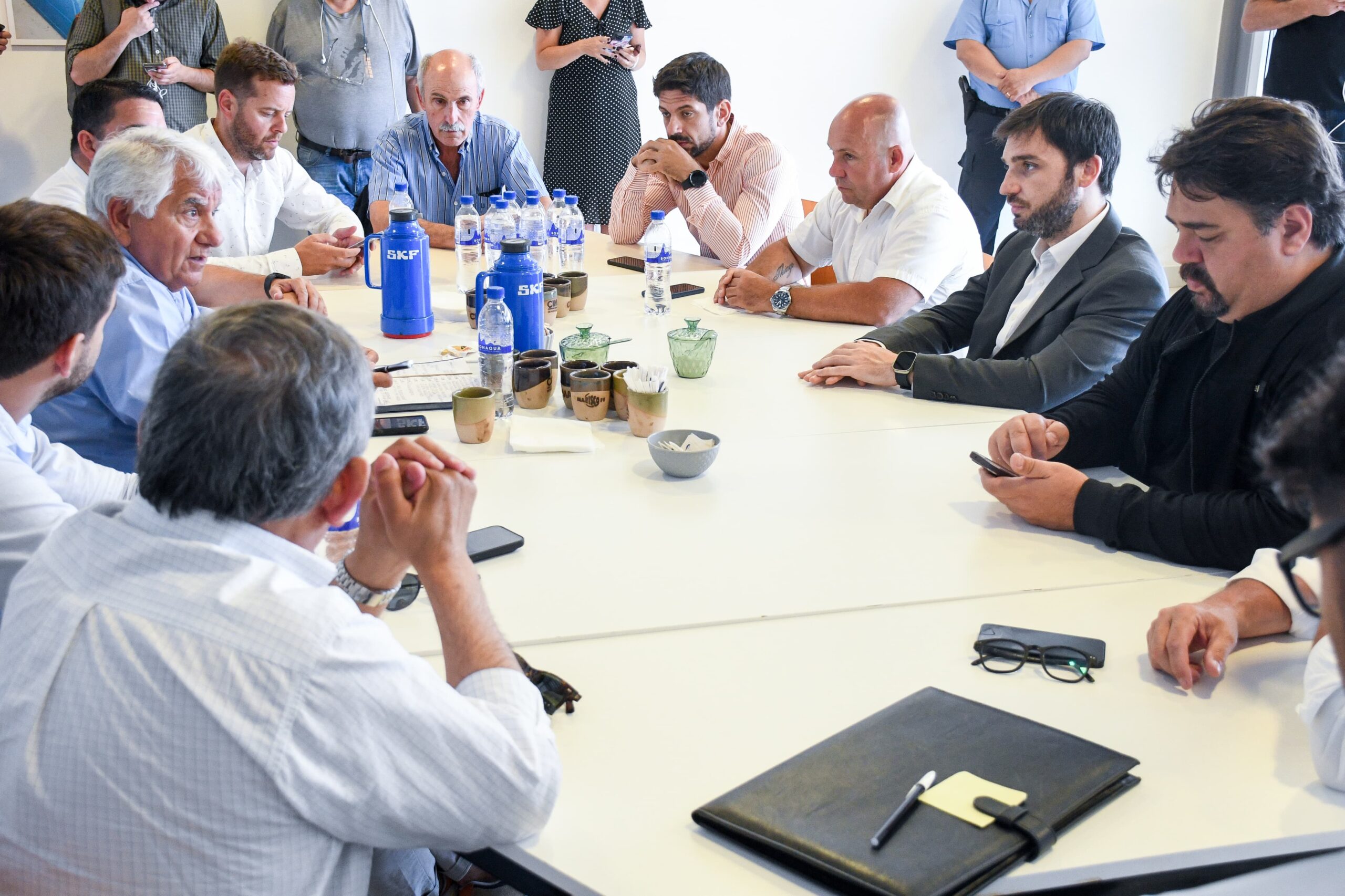 TORRES Y SASTRE TUVIERON UNA REUNIÓN CON LAS AUTORIDADES DE LA CÁMARA INDUSTRIAL Y DE COMERCIO EXTERIOR DE PUERTO MADRYN Y REGIÓN PATAGONIA