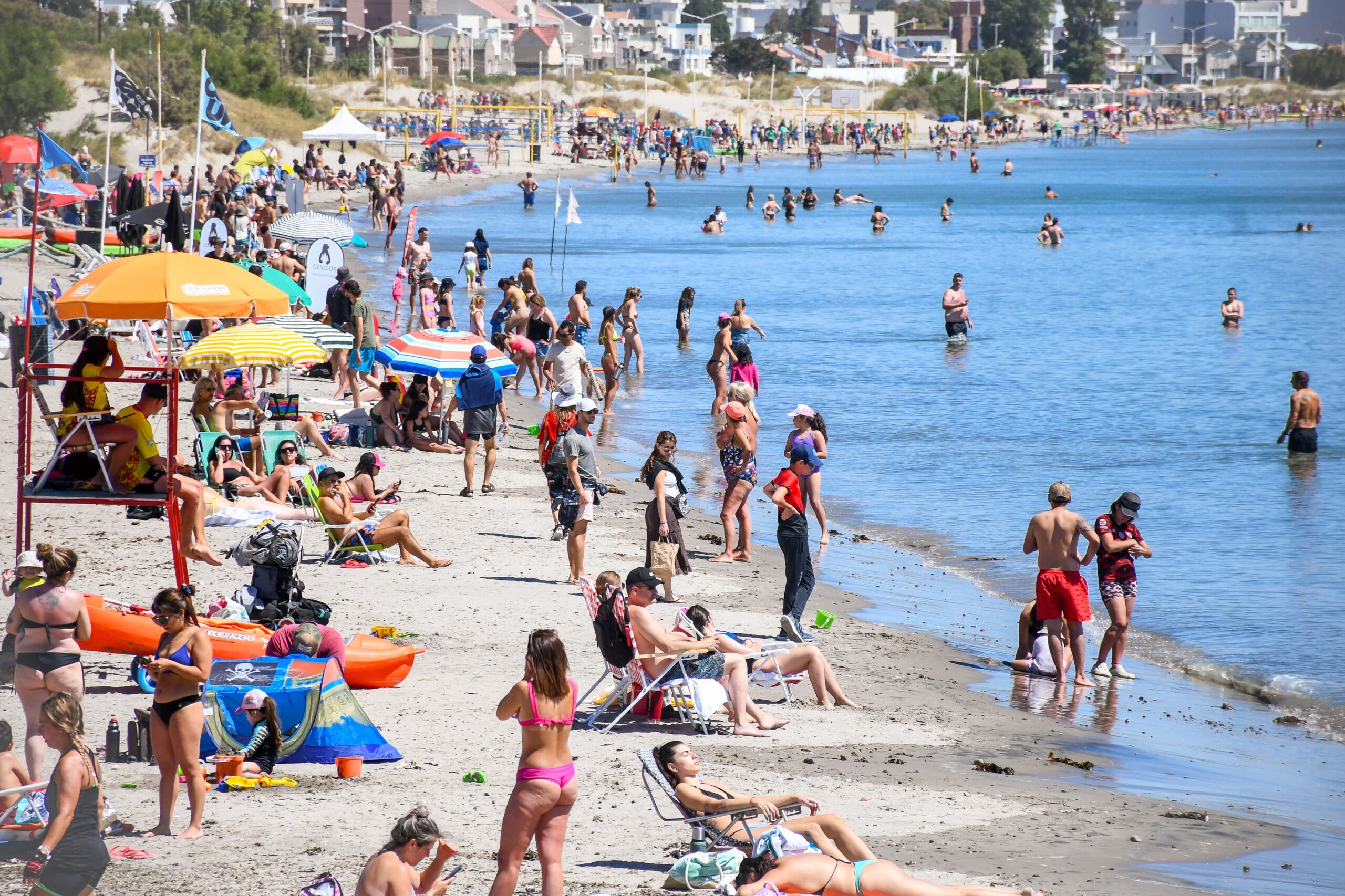 TRAS EL ANUNCIO DE “VERANO MADRYN”, CON DESCUENTOS EN DISTINTOS RUBROS, CRECIÓ LA OCUPACIÓN TURÍSTICA EN LA CIUDAD
