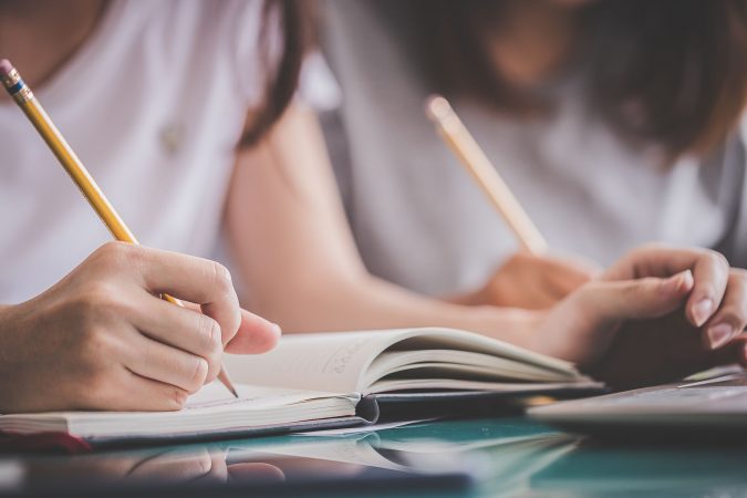 SE IMPLEMENTARÁ EN MADRYN UN PROYECTO DE REINSERCIÓN Y TERMINALIDAD ESCOLAR