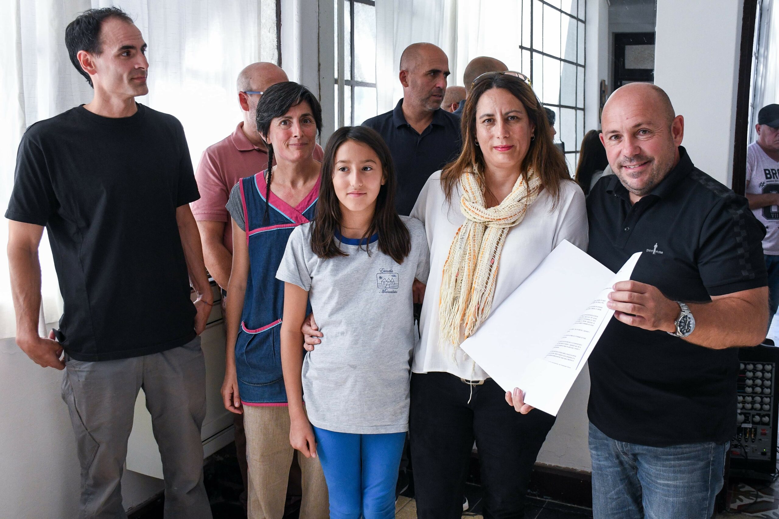 EL INTENDENTE IMPUSO EL NOMBRE DE ELBA KREMER EN UNO DE LOS SALONES DE LA CASA DE LA CULTURA