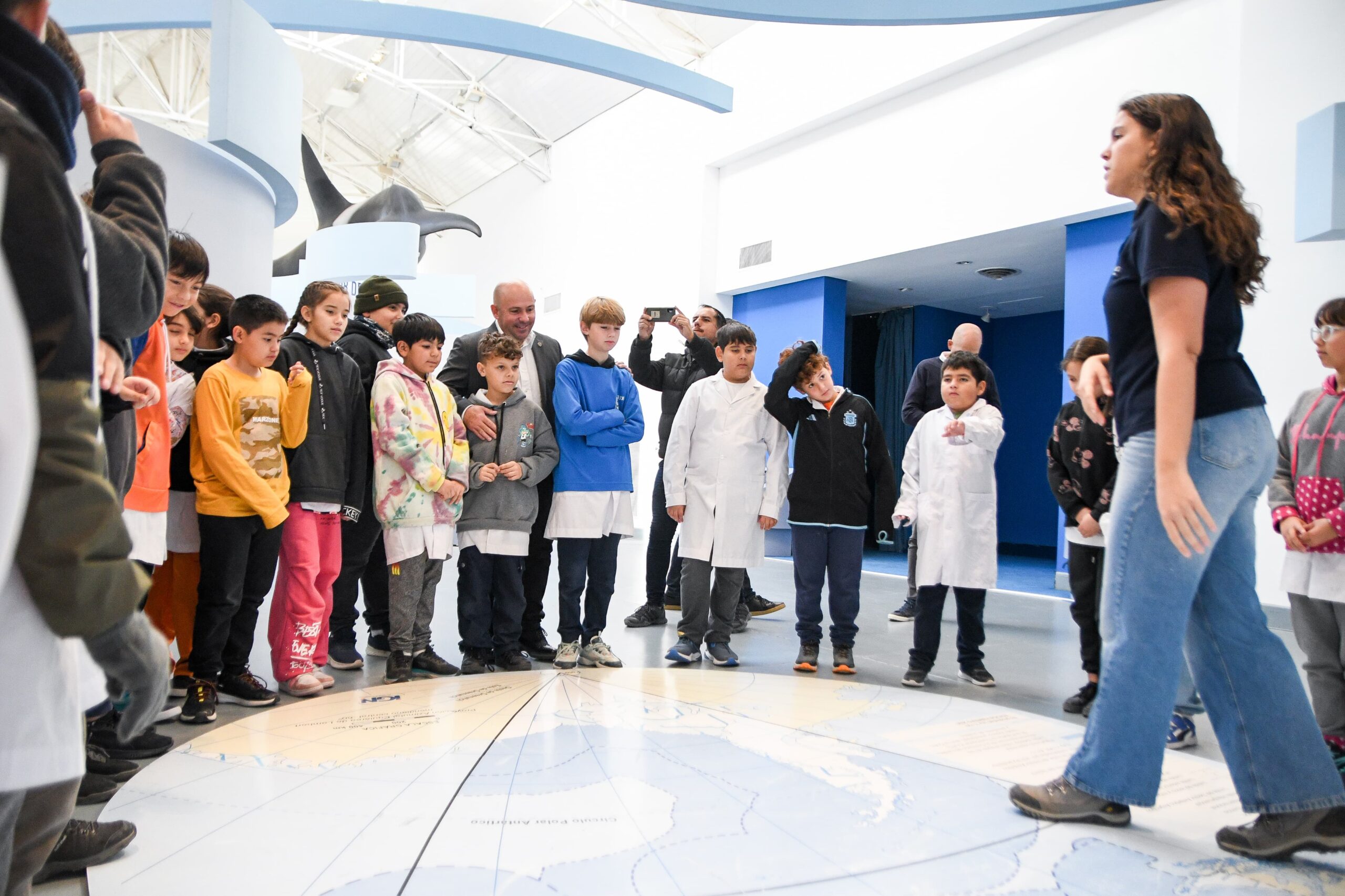 SASTRE DIO INICIO AL PROGRAMA A TRAVÉS DEL CUAL LOS ESTUDIANTES DE 5º GRADO VISITAN GRATUITAMENTE EL ECOCENTRO PAMPA AZUL