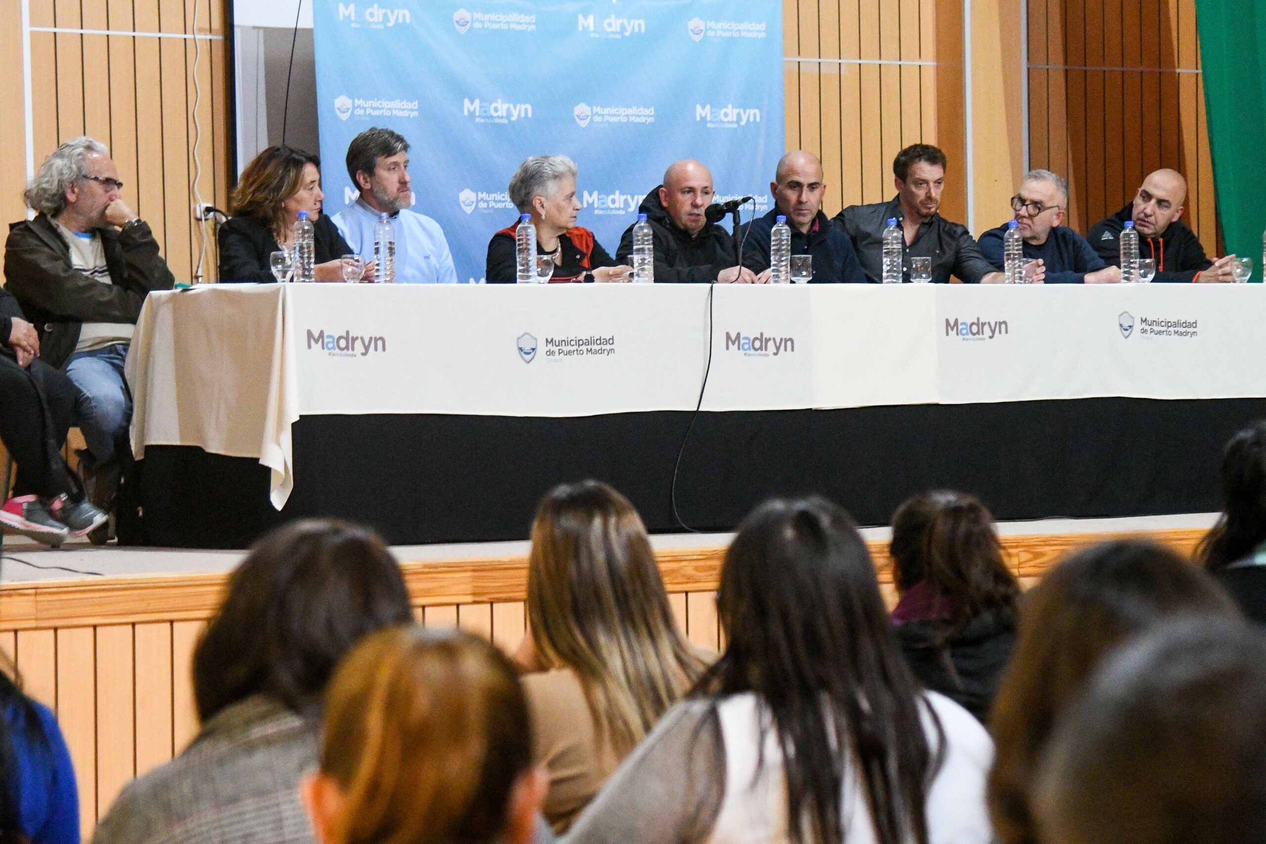 EL INTENDENTE DIÓ INICIO A LA NUEVA PROPUESTA EDUCATIVA PARA JÓVENES Y ADULTOS DE PUERTO MADRYN