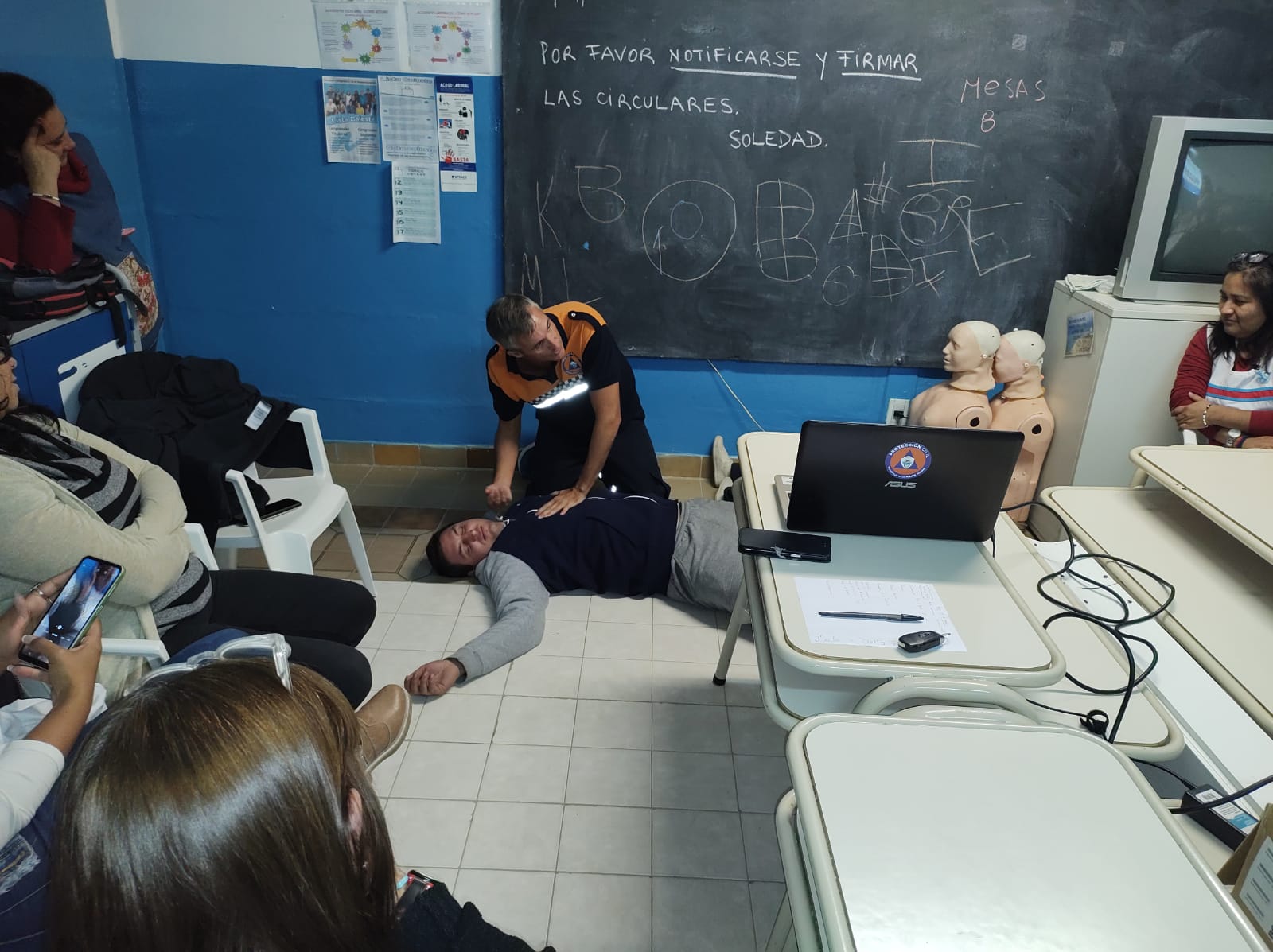 COMENZARON LAS CAPACITACIONES DE PRIMEROS AUXILIOS Y RCP EN ESCUELAS MUNICIPALES
