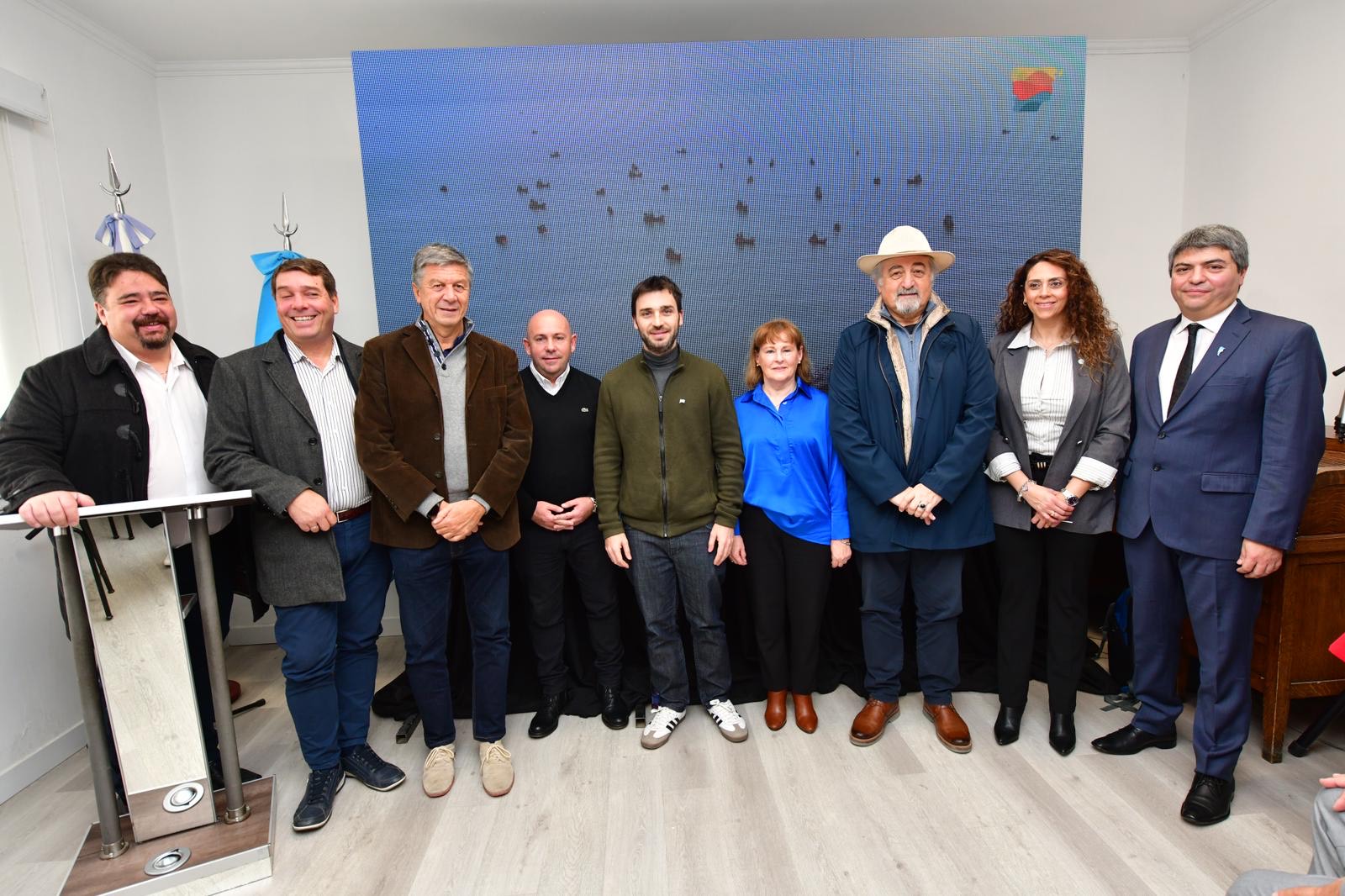 SASTRE PARTICIPÓ DE LA PRESENTACIÓN DEL PROYECTO DE LEY PARA LA PROMOCIÓN DE LA INDUSTRIA NAVAL EN CHUBUT
