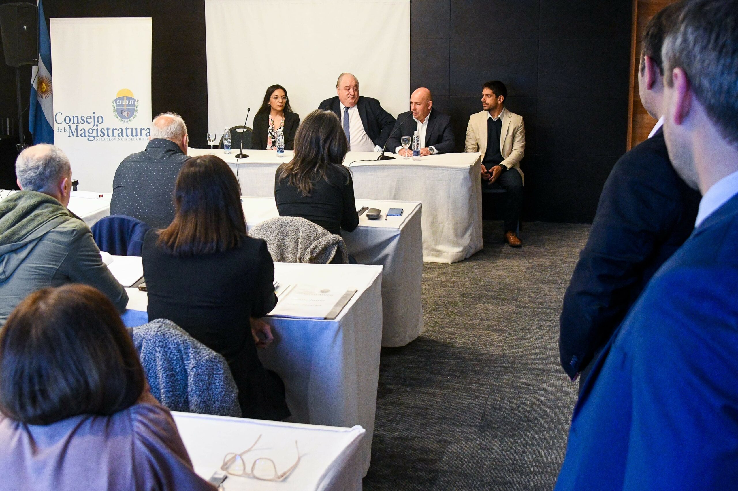 EL INTENDENTE RECIBIÓ A LOS INTEGRANTES DEL CONSEJO DE LA MAGISTRATURA, QUIENES ESTÁN SESIONANDO EN PUERTO MADRYN