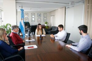 EL MUNICIPIO MANTUVO UN ENCUENTRO CON LA SUBSECRETARÍA DE TURISMO DE LA NACIÓN PARA DEFINIR ASPECTOS NORMATIVOS DE LA ACTIVIDAD