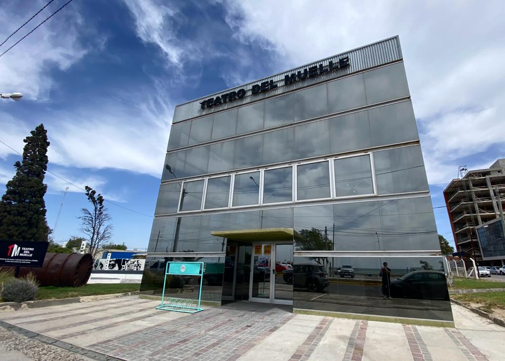 CARTELERA DEL TEATRO DEL MUELLE
