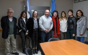 SASTRE RECIBIÓ A LA NUEVA COMISIÓN DEL CENTRO DE ESTUDIOS HISTÓRICOS Y SOCIALES