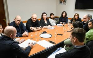 SASTRE REUNIÓ A SU GABINETE: ACCIONES POR EL RECESO Y TRASPASO DE MANDO