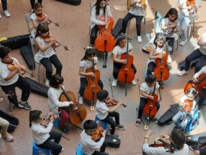 CONCIERTO DE LA ORQUESTA MUNICIPAL EN EL MES DE LAS INFANCIAS