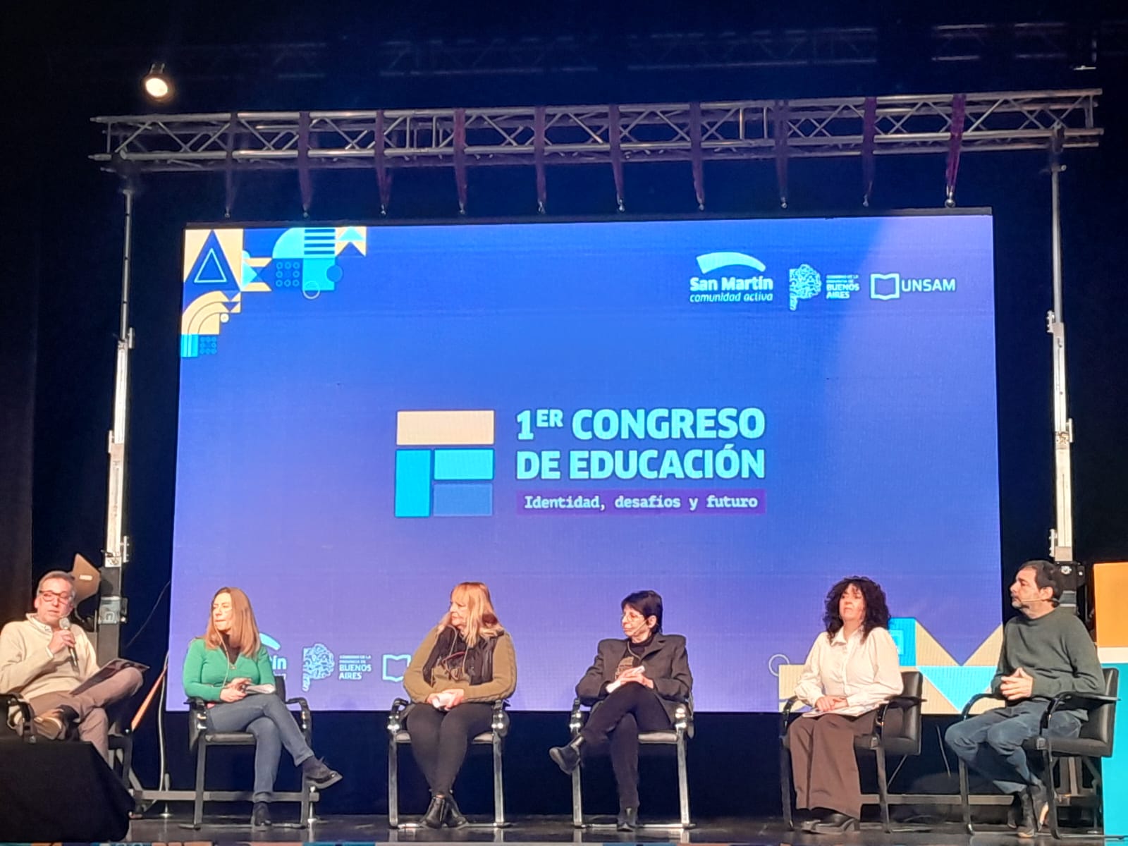 PUERTO MADRYN PARTICIPÓ DEL CONGRESO DE EDUCACIÓN “DESAFÍOS Y FUTURO”