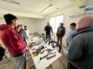 INICIÓ EL TALLER DE CICLOMECÁNICA SOCIAL PARA PERSONAS CON DISCAPACIDAD
