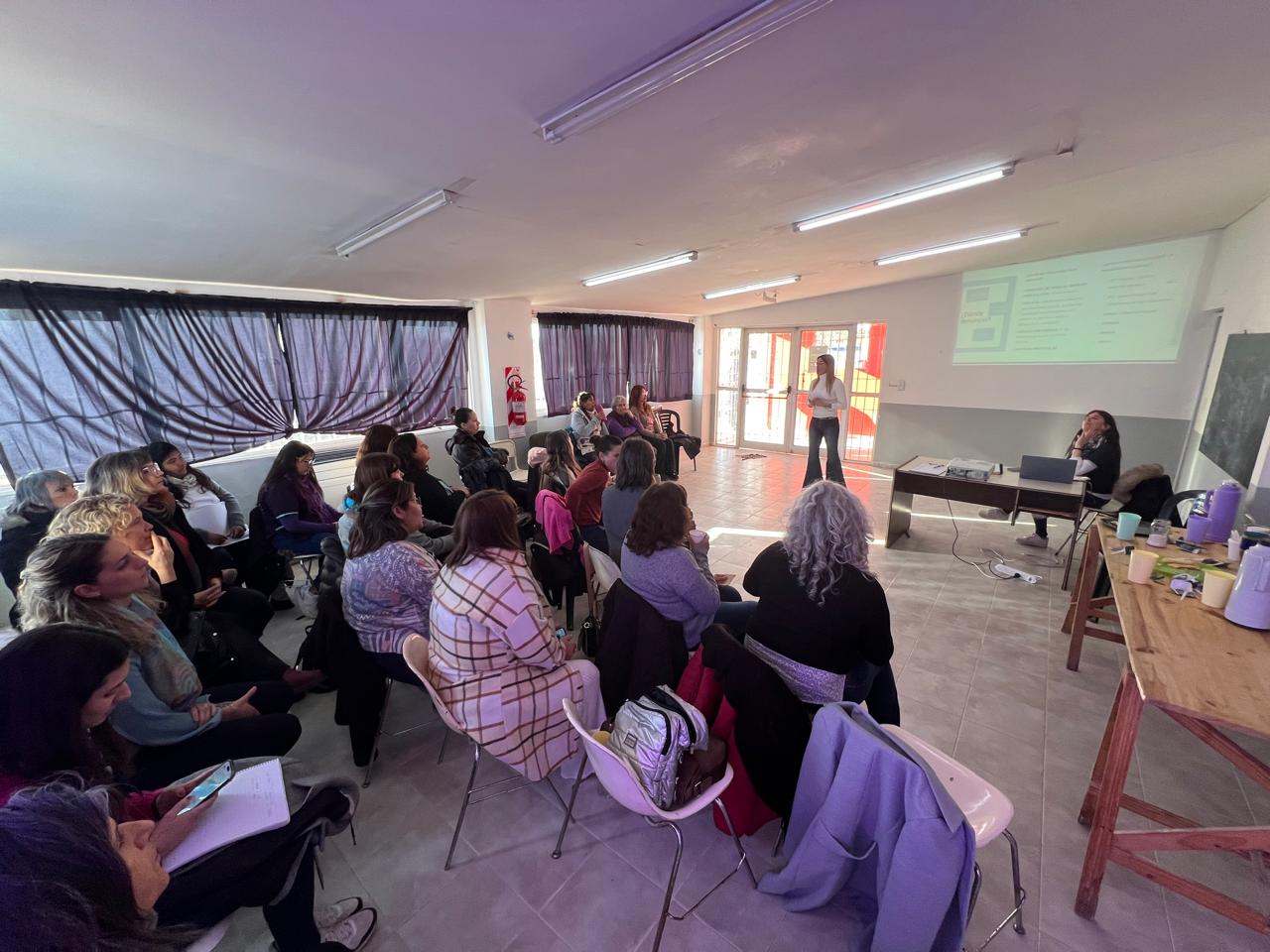SE REALIZÓ UNA NUEVA JORNADA DE SENSIBILIZACIÓN SOBRE VIOLENCIAS POR RAZONES DE GÉNERO