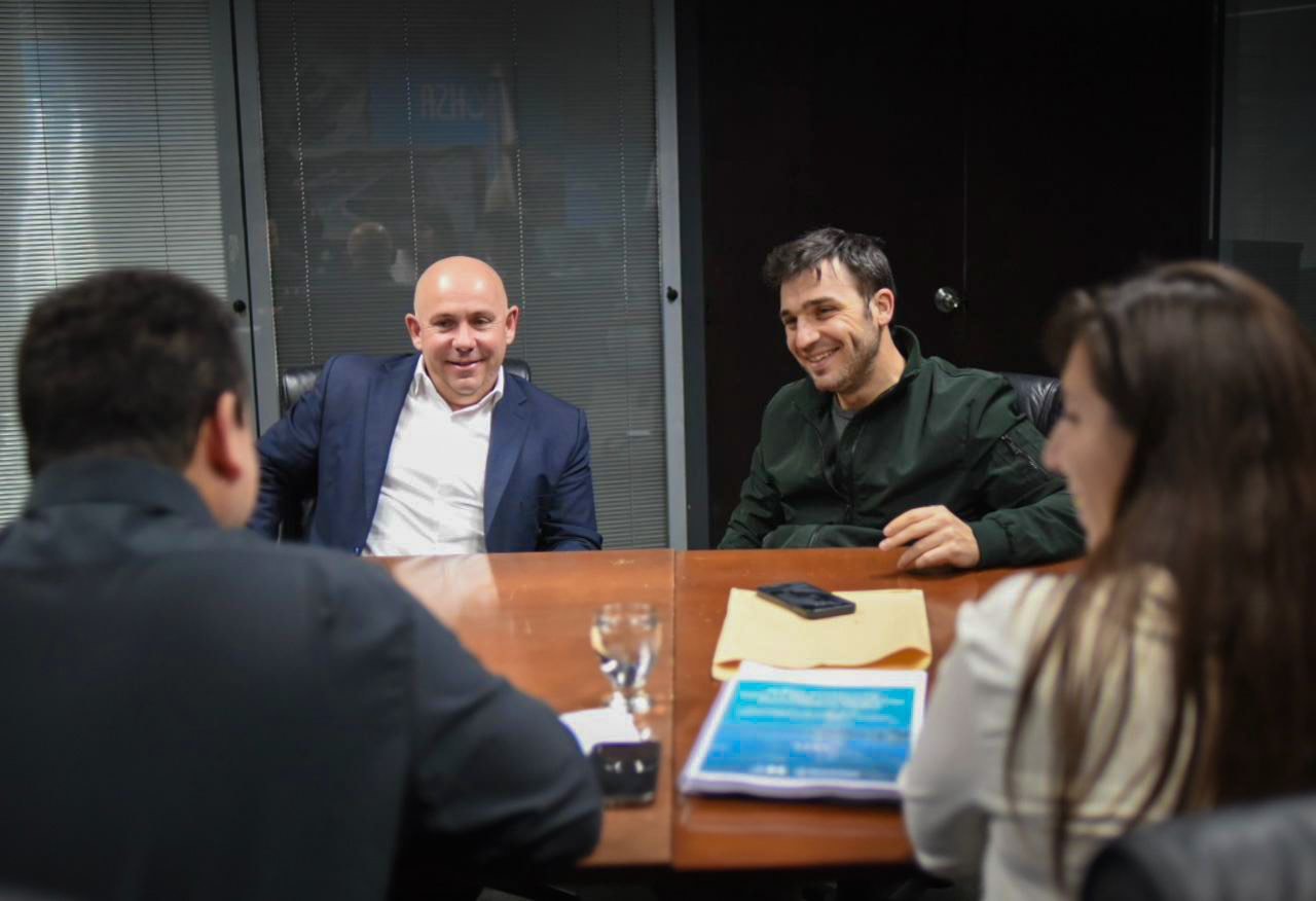 EL GOBERNADOR Y EL INTENDENTE GESTIONARON ANTE EL ENOHSA LA REACTIVACIÓN DE OBRAS HÍDRICAS IMPORTANTÍSIMAS PARA PUERTO MADRYN