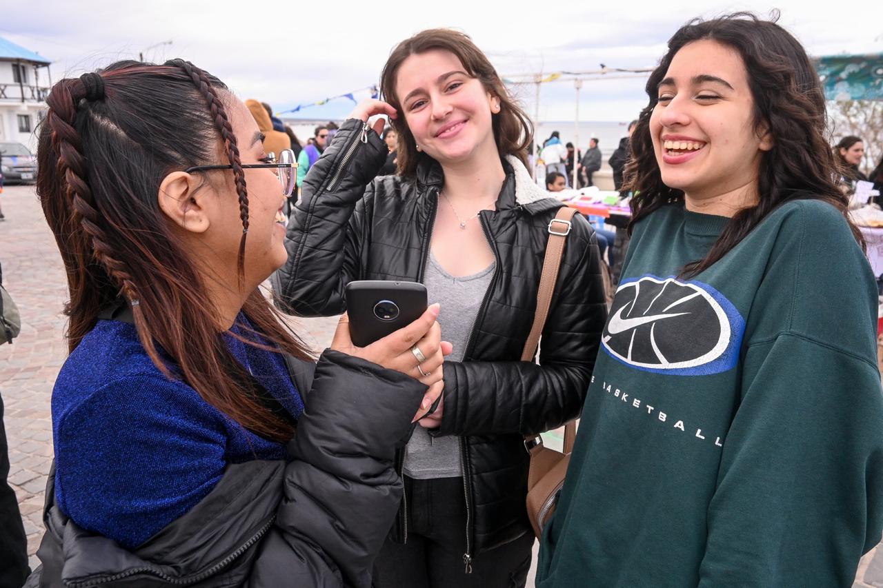 FESTIVAL POR EL DÍA NACIONAL DE LAS JUVENTUDES