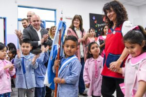 SASTRE PARTICIPÓ DEL ACTO POR EL 25º ANIVERSARIO DE LA ESCUELA DE NIVEL INICIAL MUNICIPAL “PARAÍSO DE COLORES”