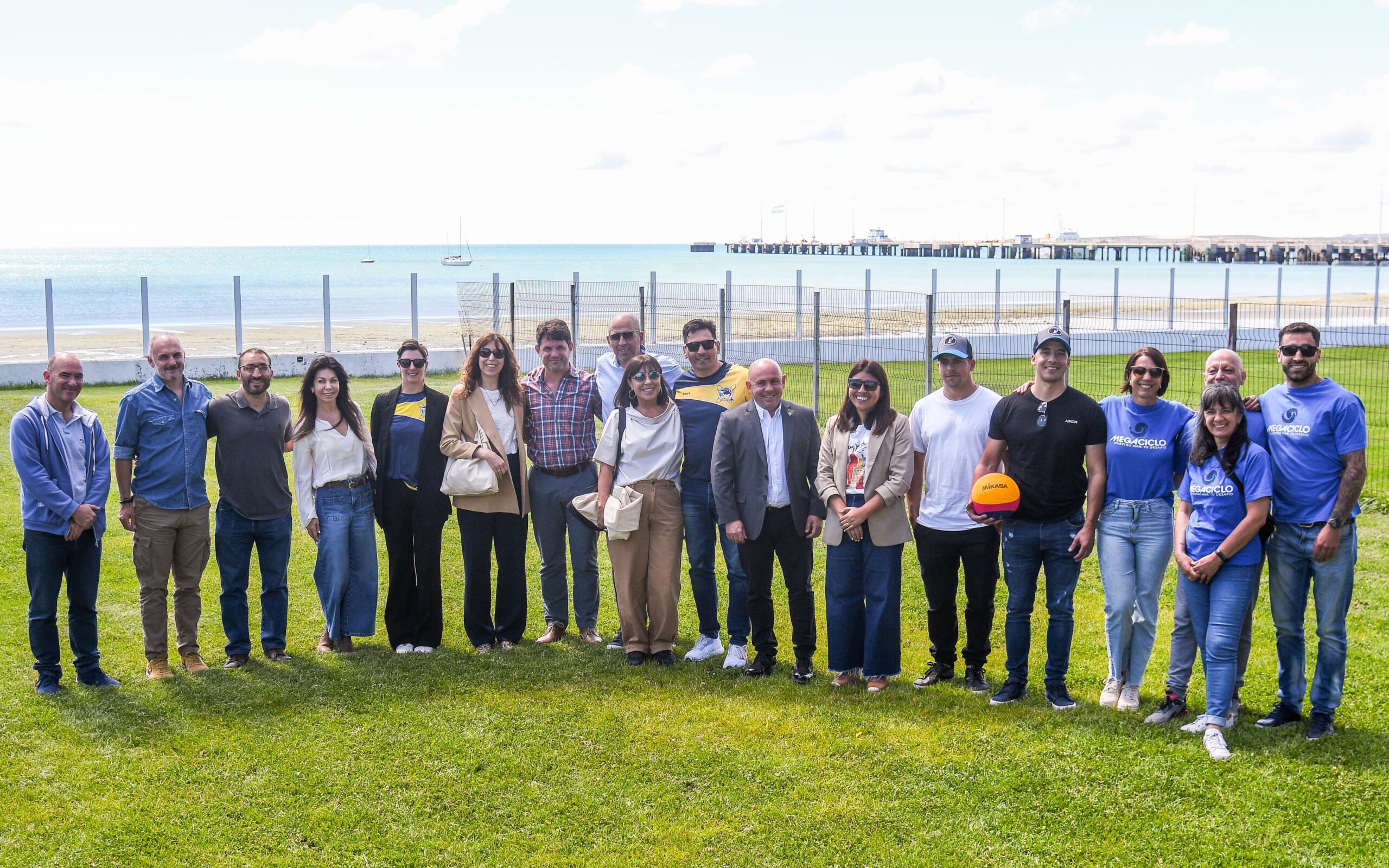 EL INTENDENTE PRESENTÓ LA 6ª EDICIÓN DEL FESTIVAL ACUÁTICO “ANTONIO TORREJÓN”