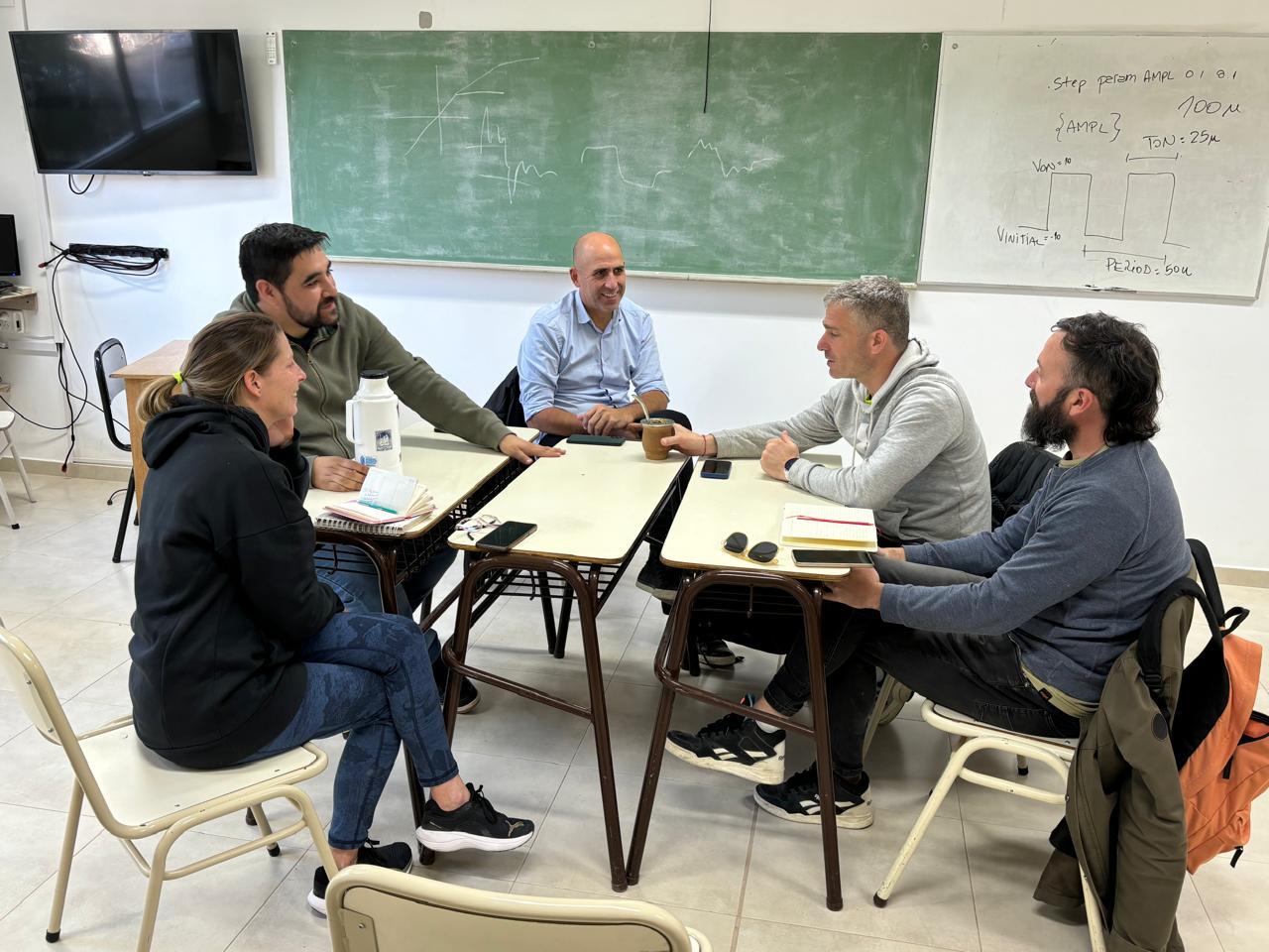 AVANZA LA PLANIFICACIÓN DE ACTIVIDADES DEPORTIVAS JUNTO A LAS UNIVERSIDADES