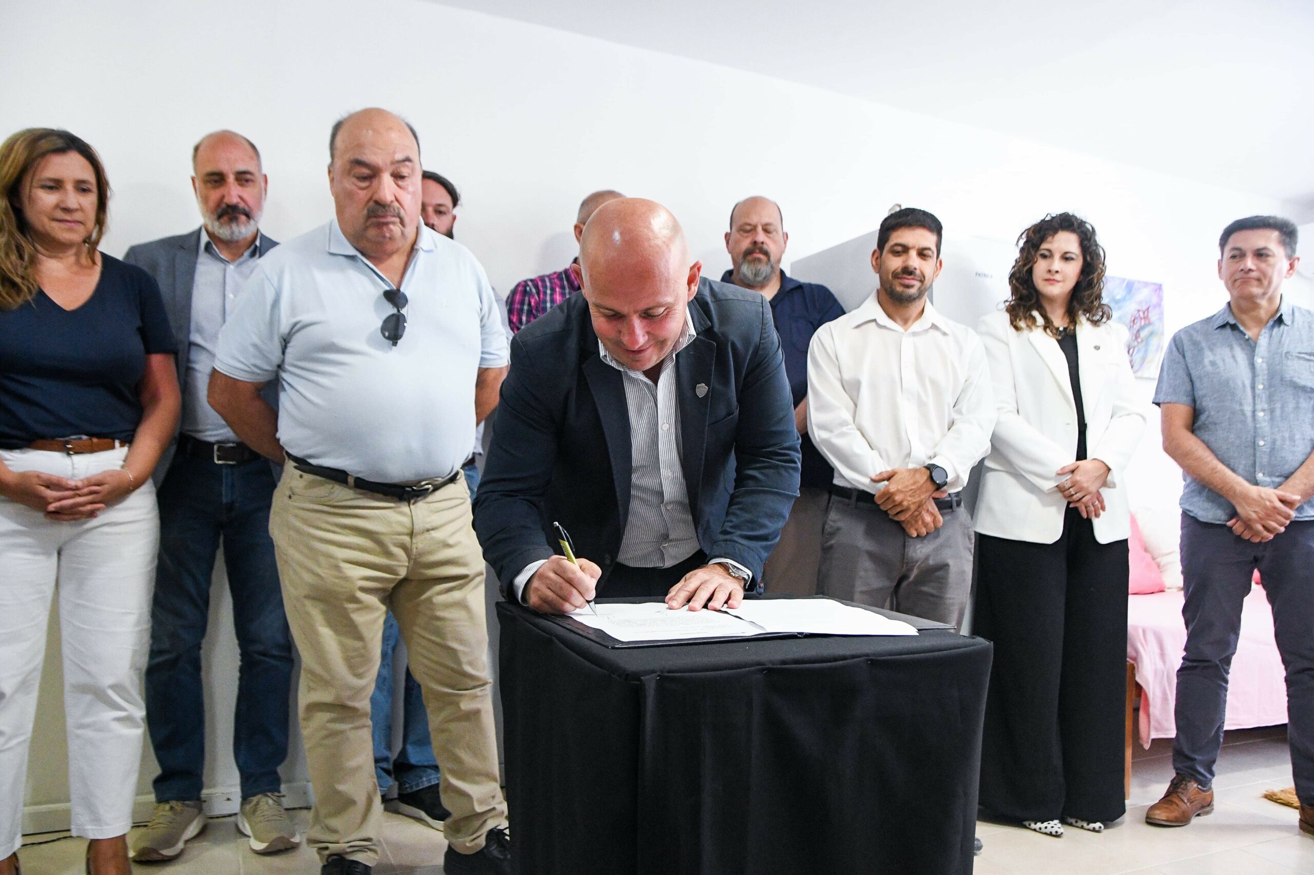 EL INTENDENTE INAUGURÓ EL NUEVO DISPOSITIVO HABITACIONAL