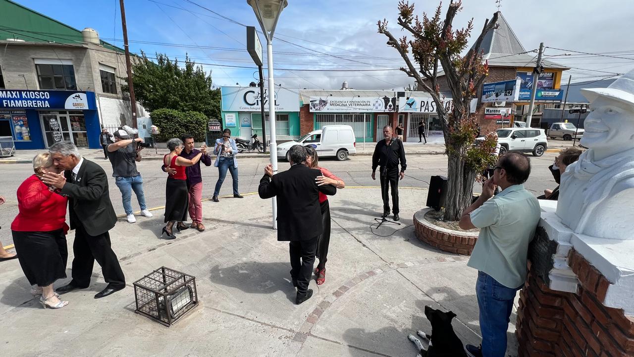CELEBRAMOS EL DÍA NACIONAL DEL TANGO
