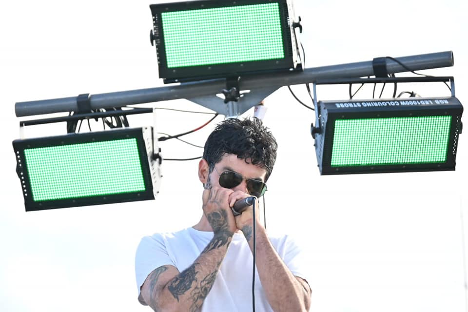 ARENA ROCK: MÚSICA EN VIVO FRENTE AL MAR