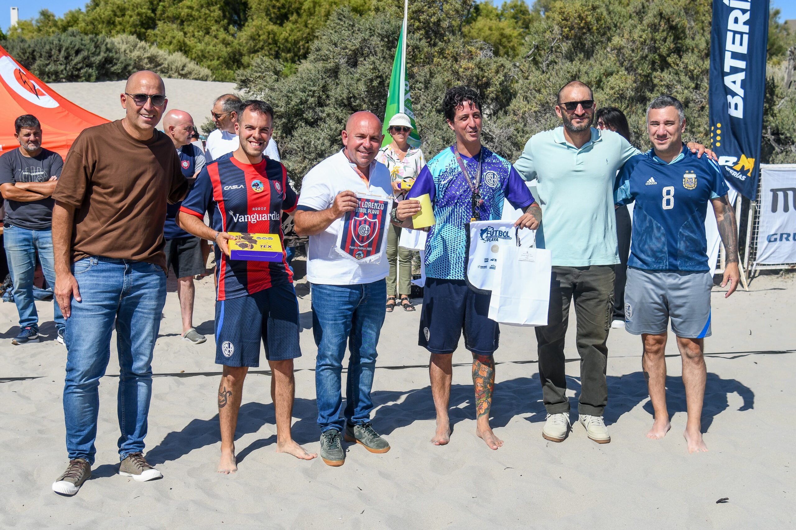 SASTRE PRESENTÓ LA PRIMERA EDICIÓN DE LA COPA CIUDAD DE PUERTO MADRYN DE FÚTBOL PLAYA