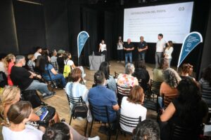 EL MUNICIPIO DICTÓ UNA CAPACITACIÓN GRATUITA PARA QUE EMPRENDEDORES LOCALES POTENCIEN SUS PROYECTOS