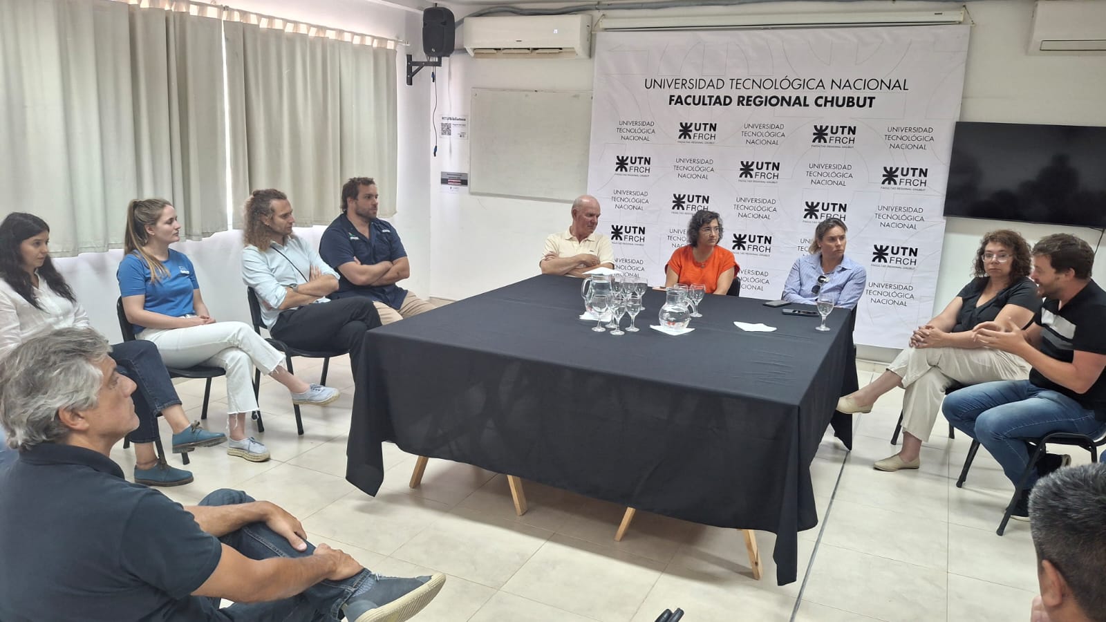 SE REALIZÓ UN ENCUENTRO PARA IMPULSAR EL USO DE MACROALGAS EN LA REGIÓN
