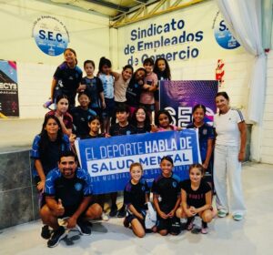 “EL DEPORTE HABLA DE SALUD MENTAL” LLEGÓ AL CLUB EMPLEADOS DE COMERCIO