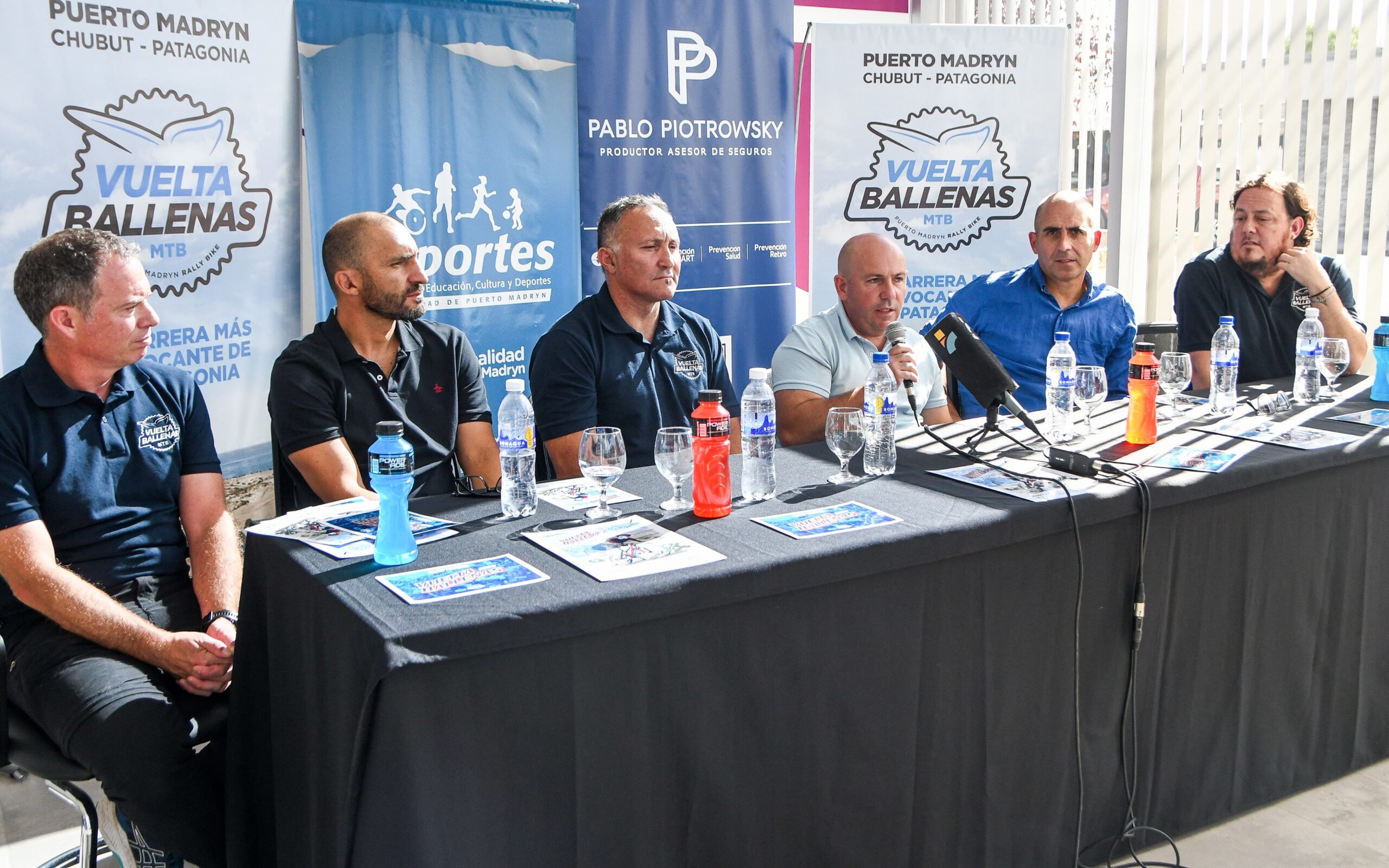EL INTENDENTE PRESENTÓ LA 13ª EDICIÓN DE LA TRADICIONAL CARRERA “VUELTA BALLENAS”