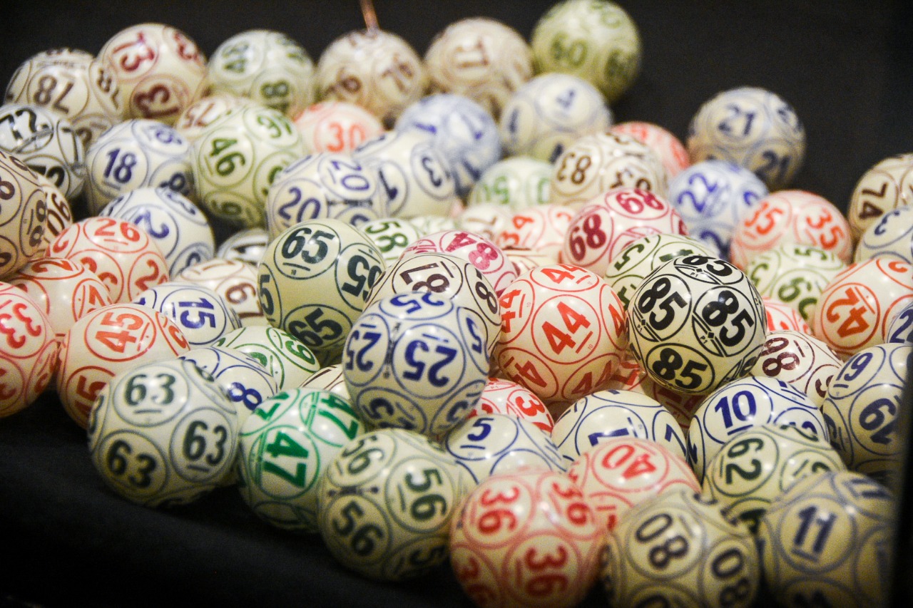 SORTEOS DE PASCUAS Y UN POZO MILLONARIO EN EL BINGO MUNICIPAL