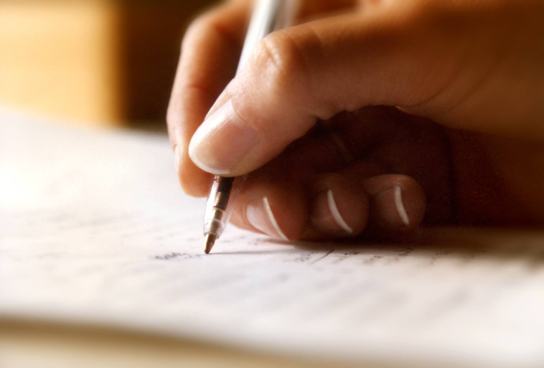 SUMATE AL CONCURSO DE POESÍA EN INGLÉS “VERSOS QUE HERMANAN CULTURAS”