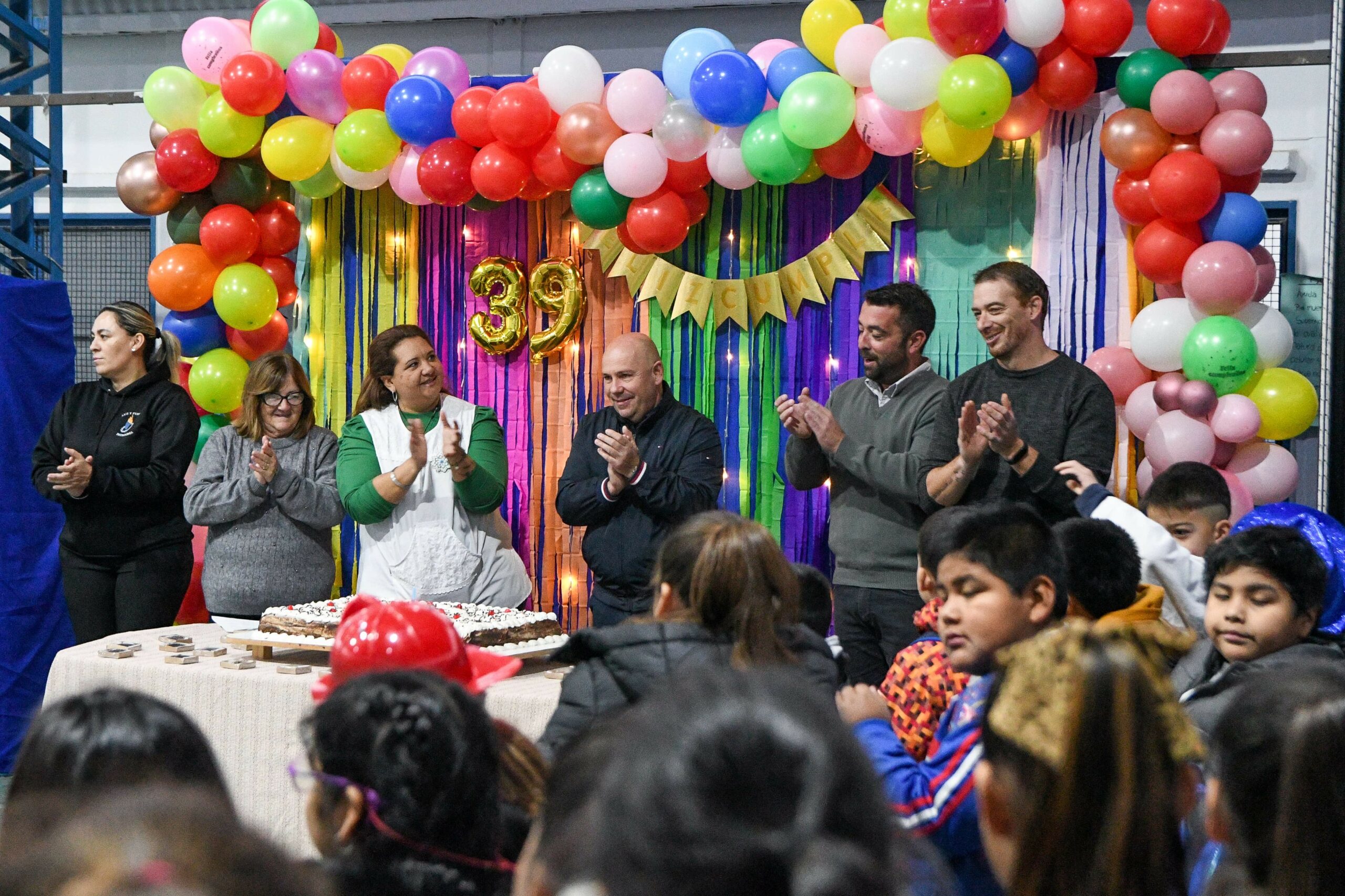 EL INTENDENTE PARTICIPÓ DEL ACTO POR EL 39º ANIVERSARIO DE LA ESCUELA MUNICIPAL Nº 1