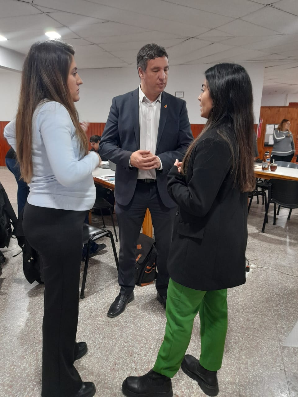 SE REALIZÓ UN ENCUENTRO DE COORDINADORES DE LOS SERVICIOS DE PROTECCIÓN DE DERECHOS EN GAIMAN