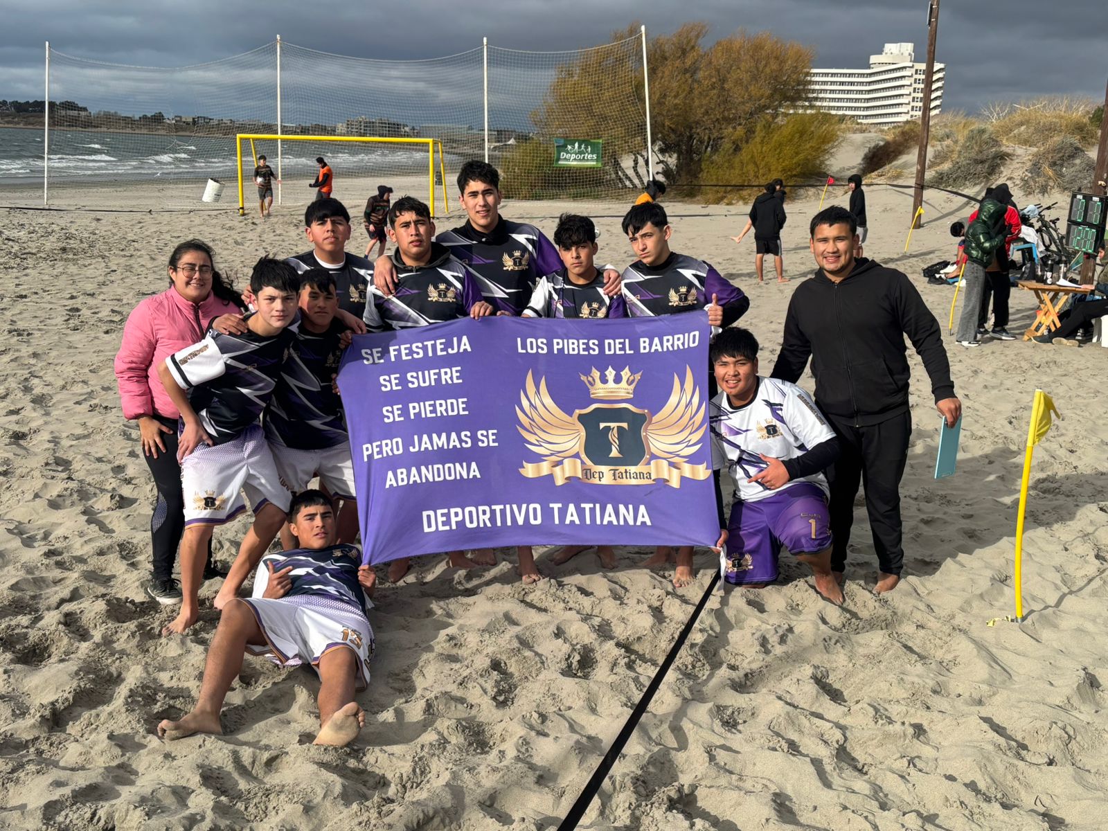 FINALIZÓ UN NUEVO TORNEO DE FÚTBOL PLAYA MASCULINO SUB18
