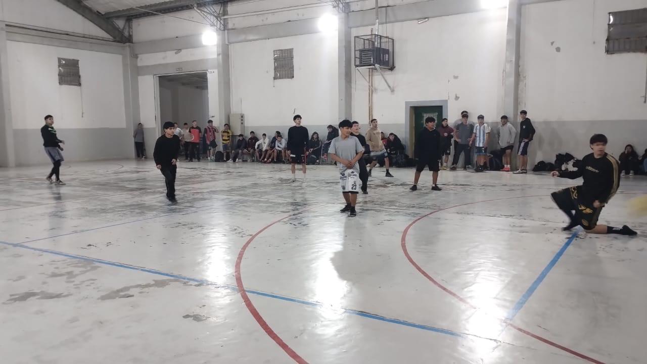 SE REALIZARON ENCUENTROS INTERSEDES DEL PROGRAMA “FÚTBOL NOCHE”