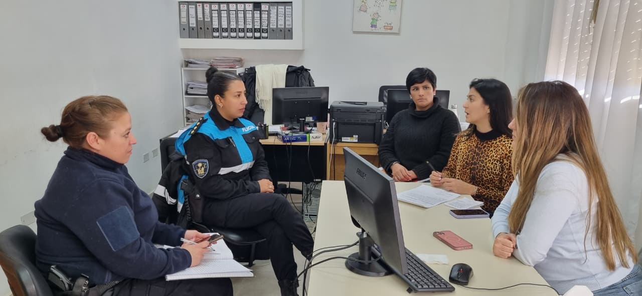 TRABAJO CONJUNTO POR LA PROTECCIÓN DE LA INFANCIA