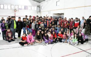 SASTRE ENTREGÓ APORTES AL CLUB DEPORTIVO Y CULTURAL ALUMNI Y ANUNCIÓ QUE EL MUNICIPIO REFACCIONARÁ EL GIMNASIO