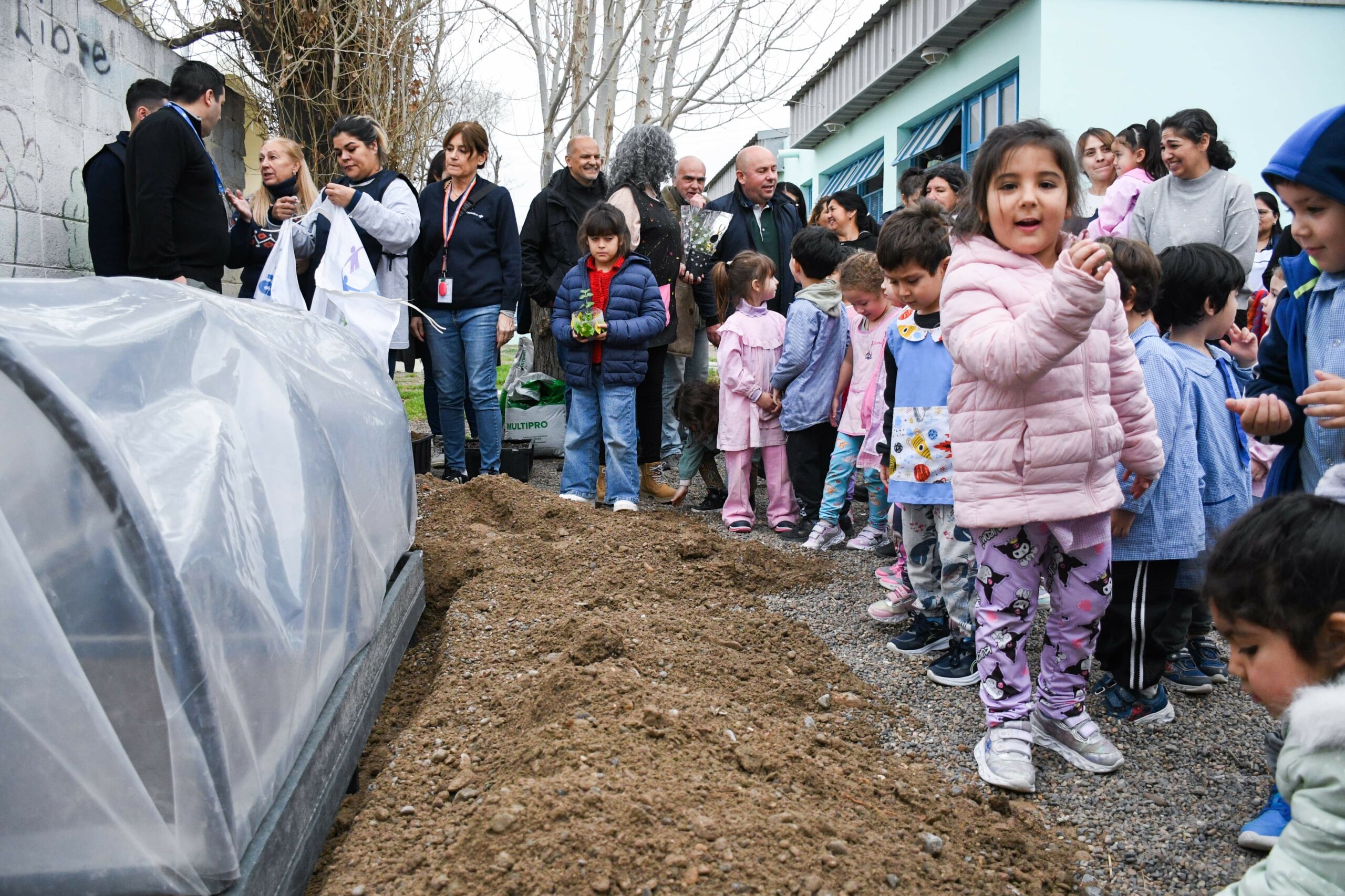 SASTRE PRESENTÓ EL PROGRAMA “100 HUERTAS” EN PUERTO MADRYN