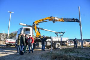 AVANZA LA OBRA DE RED ELÉCTRICA EN EL PARQUE AGROFORESTAL