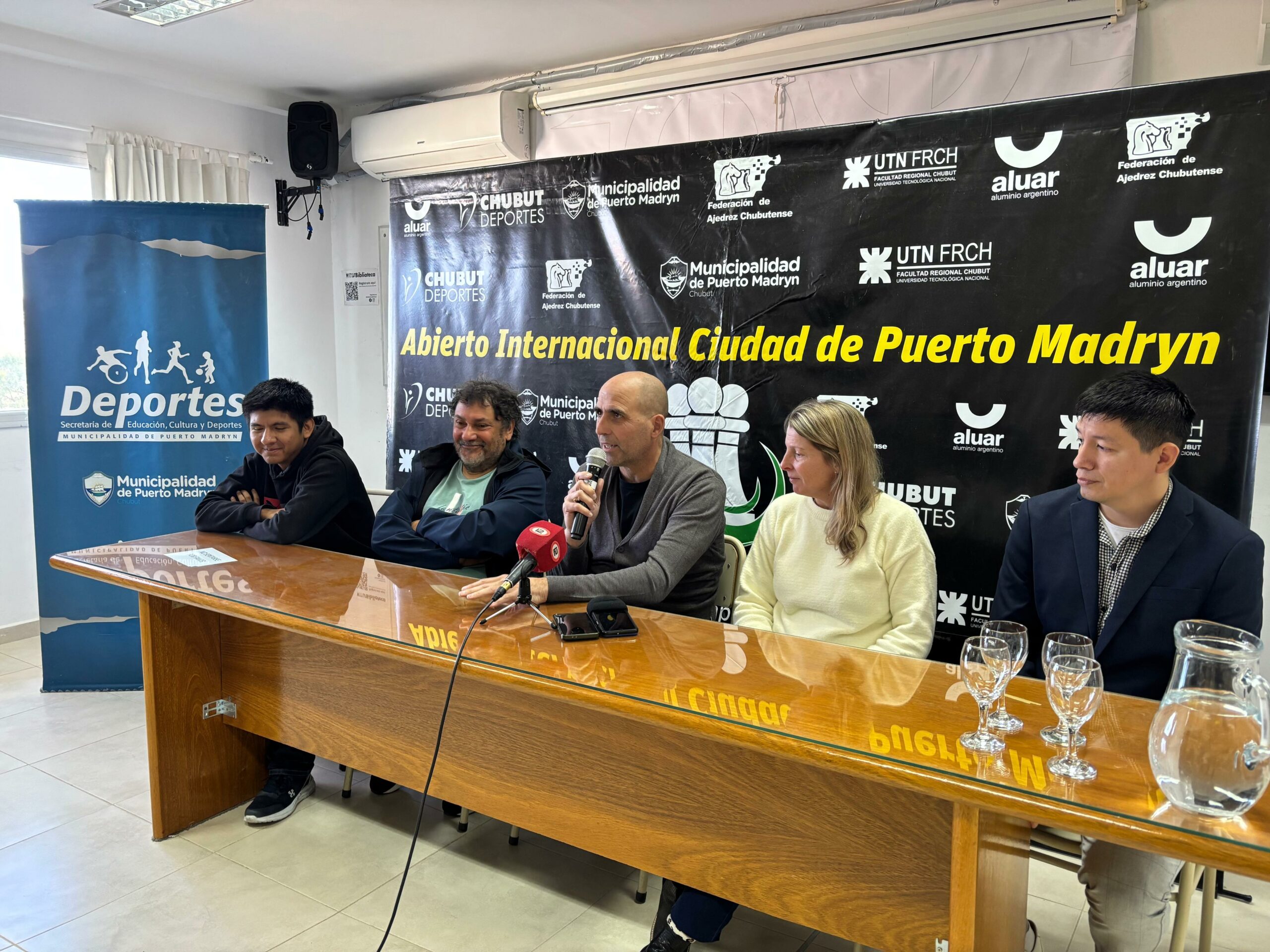 COMENZÓ EL IV ABIERTO INTERNACIONAL DE AJEDREZ EN PUERTO MADRYN